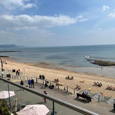 Largigi Offering Two Amazing Panoramic Sea Front Apartments Lyme Regis Eksteriør billede