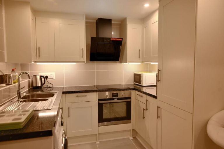 Largigi Offering Two Amazing Panoramic Sea Front Apartments Lyme Regis Eksteriør billede